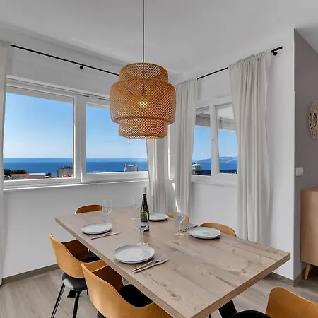 Penthouse Lena
