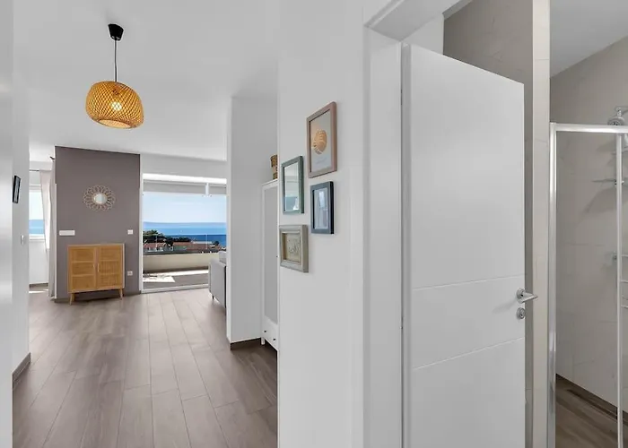 Apartmán Penthouse Lena *