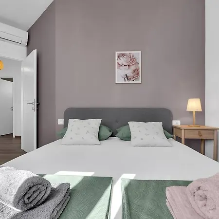 Διαμέρισμα Penthouse Lena Μακάρσκα